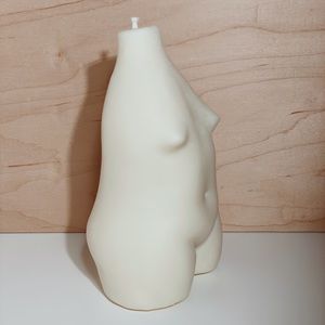 Rachel Saunders Femme Illuminée Candle Color: Marscapone